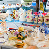 Let students sell crafts or unwanted items at a flea market school fundraiser.