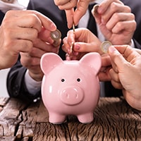 Crowdfunding is an easy social distancing fundraiser for schools.